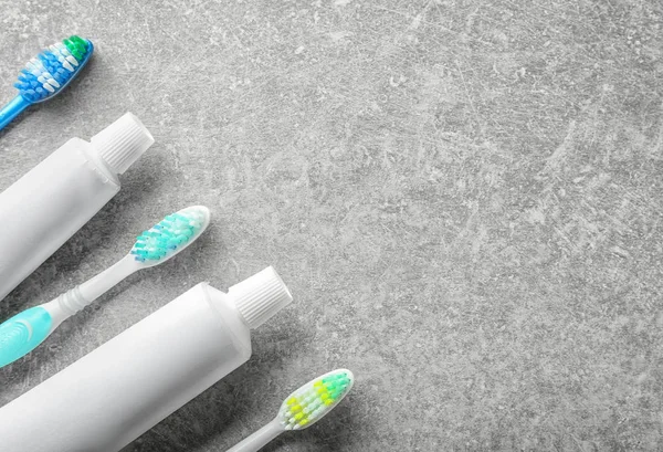 Toothbrushes Paste Light Background — Stock Photo, Image