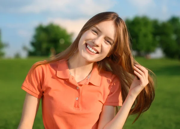 Happy Young Woman Resting Park Sunny Day — Stock Photo, Image