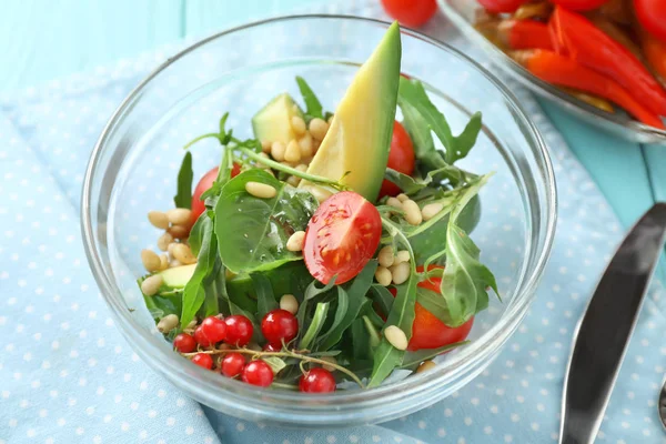 Glass Bowl Tasty Vegetable Salad Table — Stock Photo, Image