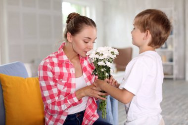 Olgun sulu ahududu, portre