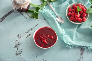 Kase tatlı reçel ve tablo taze frambuaz