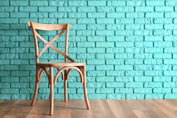 Wooden Chair Color Brick Wall — Stock Photo, Image