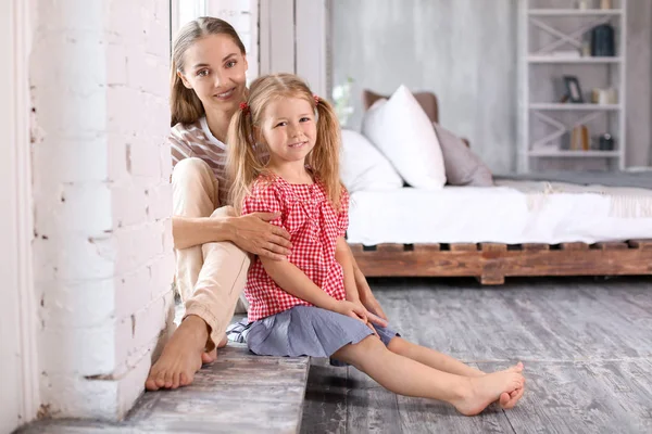 Happy Mother Cute Daughter Sitting Floor Home — Stock Photo, Image