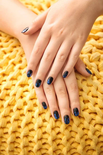Female Hands Stylish Color Nails Knitted Fabric Closeup — Stock Photo, Image