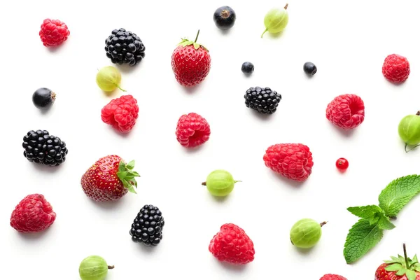 Köstliche Reife Beeren Auf Weißem Hintergrund Draufsicht — Stockfoto