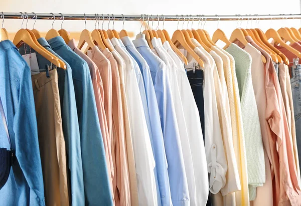 Rack Women Clothes Modern Store — Stock Photo, Image
