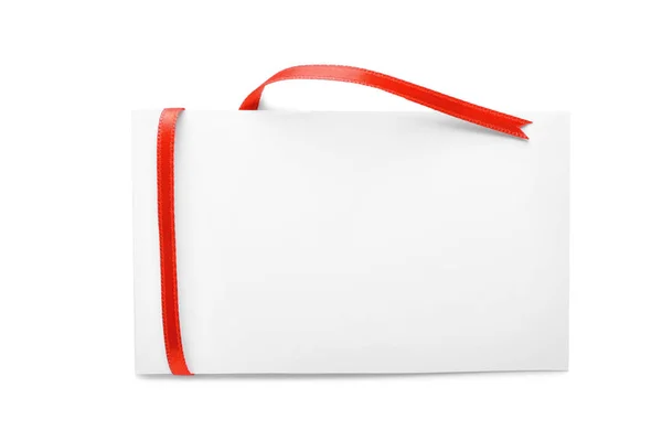 Blanco Papier Kaart Met Rood Lint Witte Achtergrond — Stockfoto