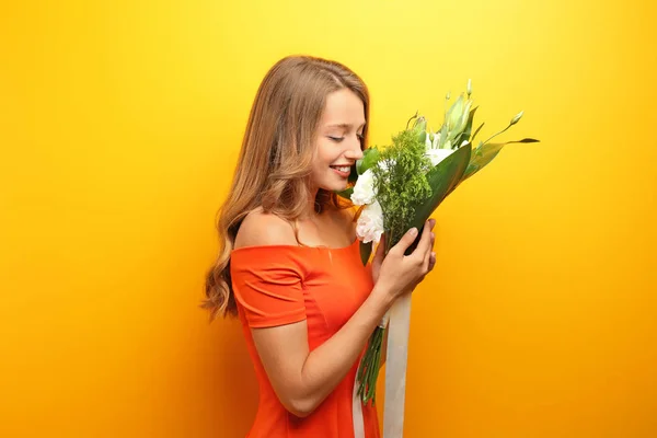 Young Woman Beautiful Flowers Color Background — Stock Photo, Image