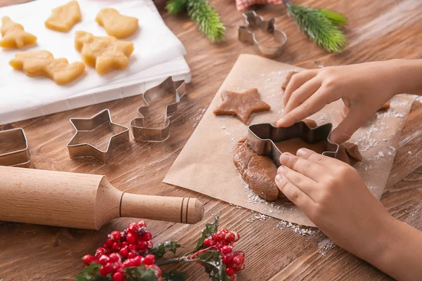 테이블에서 크리스마스 쿠키를 — 스톡 사진