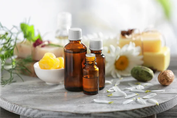 Composition Natural Cosmetics Chamomile Flowers Table — Stock Photo, Image