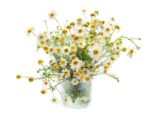 Μπουκέτο Λουλούδια Φρέσκα Χαμομήλι Λευκό Φόντο — Φωτογραφία Αρχείου