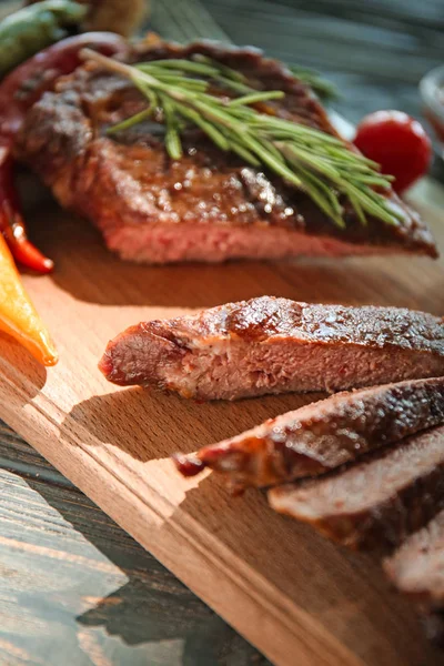 Board Tasty Cut Grilled Meat Table — Stock Photo, Image