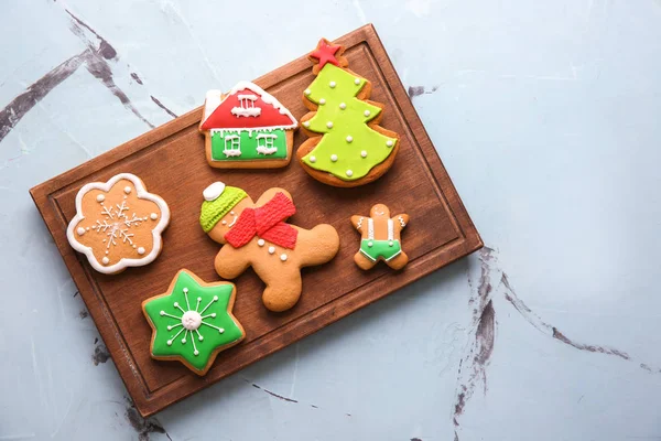 Tablero Con Sabrosas Galletas Navidad Mesa Ligera — Foto de Stock