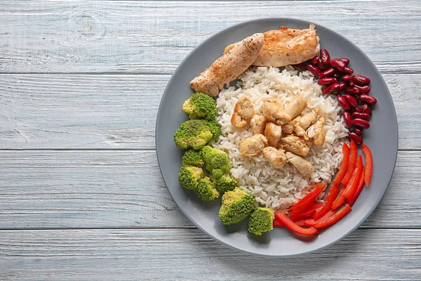 Delicious Boiled Rice Meat Vegetables Plate — Stock Photo, Image