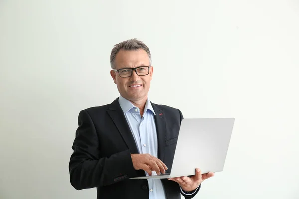 Mature Businessman Laptop White Background — Stock Photo, Image