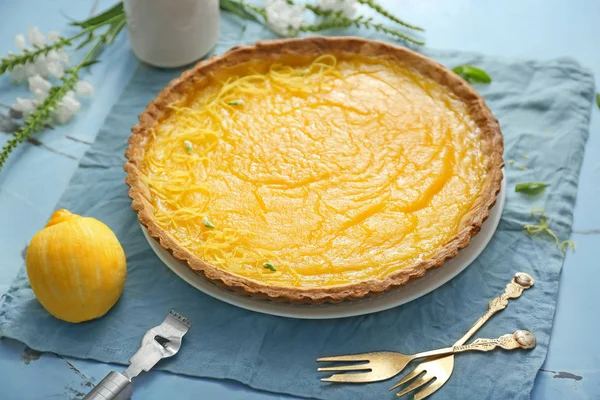 Delicious Lemon Pie Table — Stock Photo, Image