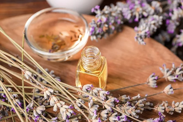 Bottle Essential Oil Lavender Wooden Board — Stock Photo, Image