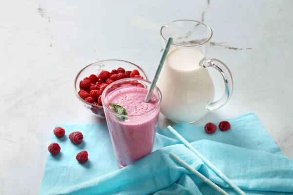 Glass Tasty Raspberry Milkshake Table — Stock Photo, Image