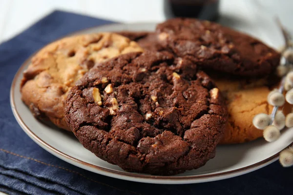 Placa Con Galletas Sabrosas Mesa Primer Plano — Foto de Stock