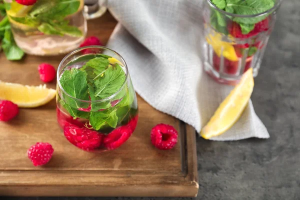 Glass Fresh Raspberry Mojito Board — Stock Photo, Image