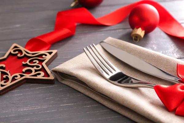 クリスマス ディナー クローズ アップのための美しいテーブルセッティング — ストック写真