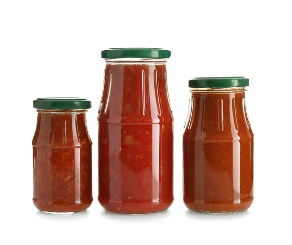 Pots Avec Savoureuses Sauces Sur Fond Blanc — Photo