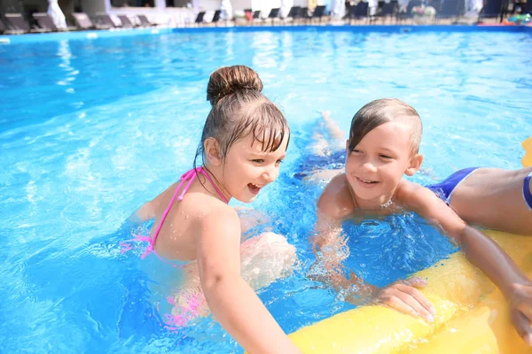 Cute Children Swimming Pool Summer Day — Stock Photo, Image
