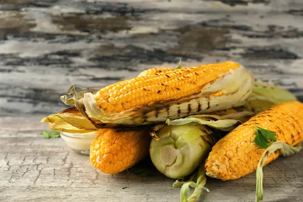 Tasty Grilled Corn Cobs Wooden Table — Stock Photo, Image