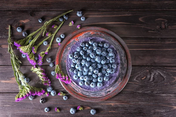 Plate Delicious Blueberry Cheesecake Wooden Table — Stock Photo, Image