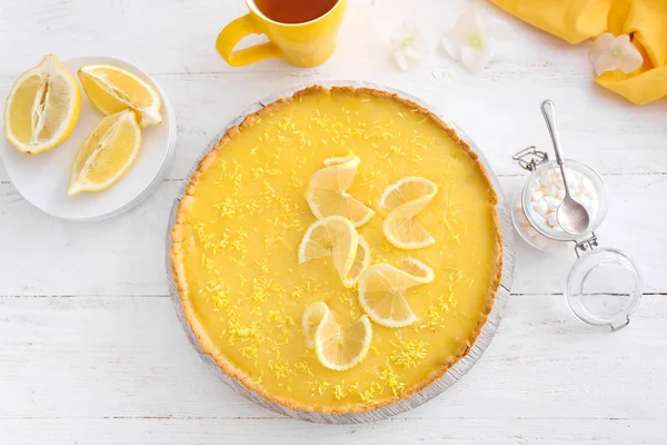 Tasty Lemon Pie Table — Stock Photo, Image
