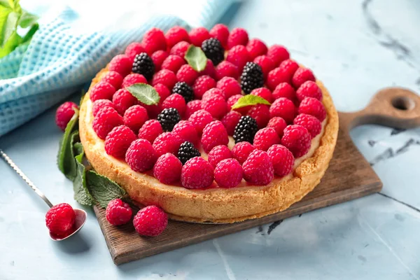 Delicioso Cheesecake Com Framboesas Mesa — Fotografia de Stock