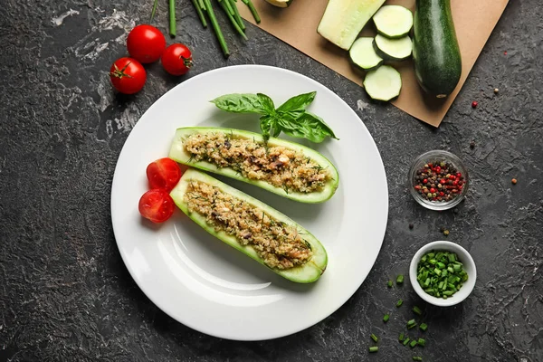 Plate Quinoa Stuffed Zucchini Boats Vegetables Grunge Table — Stock Photo, Image