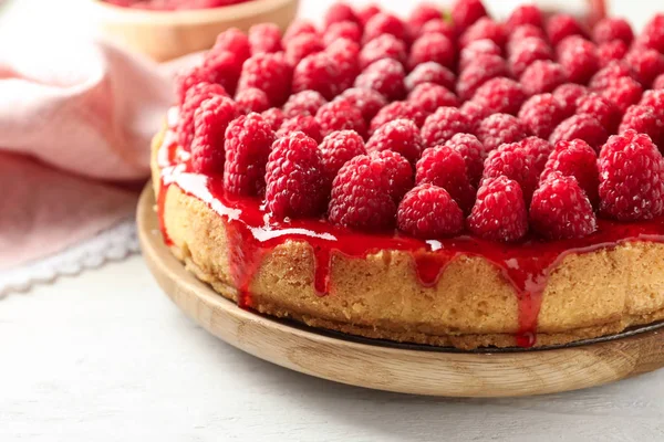 Heerlijke Frambozen Cheesecake Tafel Close — Stockfoto