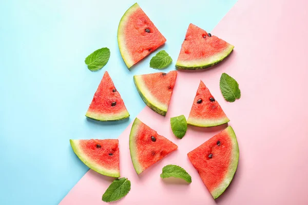 Delicious Skivad Vattenmelon Färgbakgrund — Stockfoto