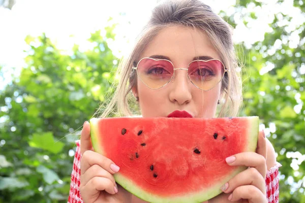 Beautiful Young Woman Eating Slice Tasty Watermelon Outdoors — Stock Photo, Image