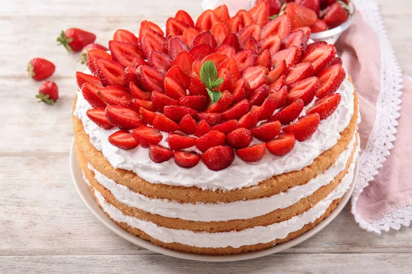 Plate Delicious Strawberry Cake White Wooden Table Closeup — Stock Photo, Image