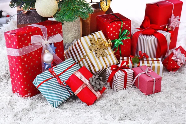 Many Christmas Gifts Floor Fir Tree — Stock Photo, Image