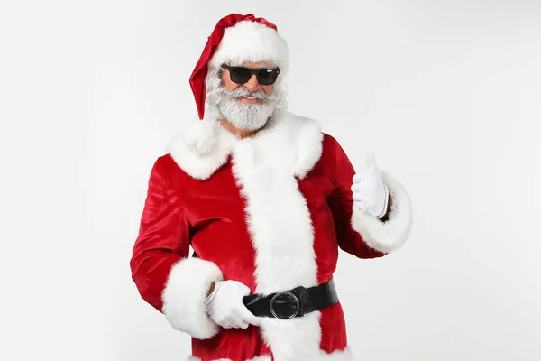 Портрет Классного Санта Клауса Белом Фоне — стоковое фото