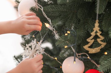 Noel ağacı, closeup dekorasyon çocuk