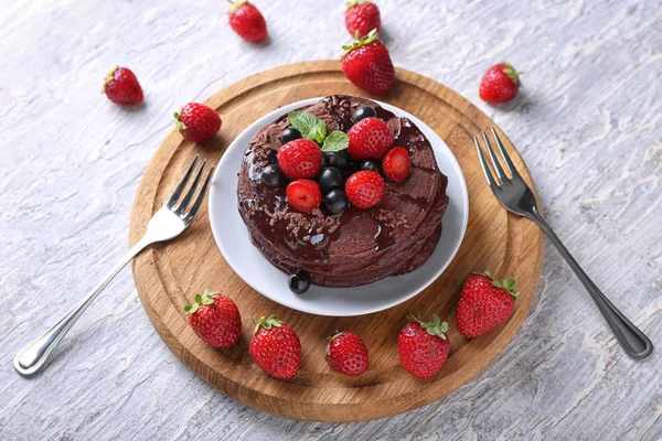 Board Tasty Chocolate Pancakes Berries Light Wooden Table — Stock Photo, Image