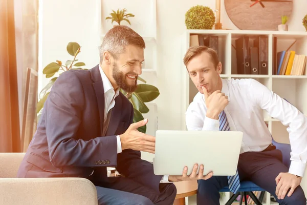 Employees Having Business Meeting Office — Stock Photo, Image