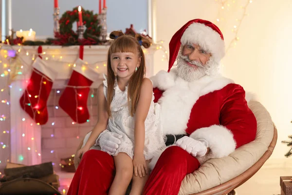 Santa Claus Cute Girl Room Decorated Christmas — Stock Photo, Image
