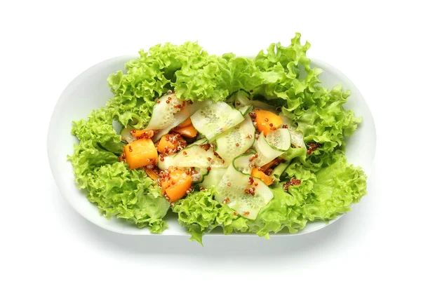 Teller Mit Gesundem Frischem Salat Auf Weißem Hintergrund — Stockfoto