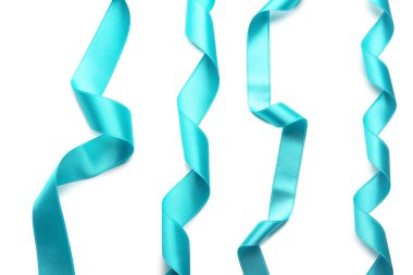 Beyaz arka plan üzerinde turkuaz şeritler