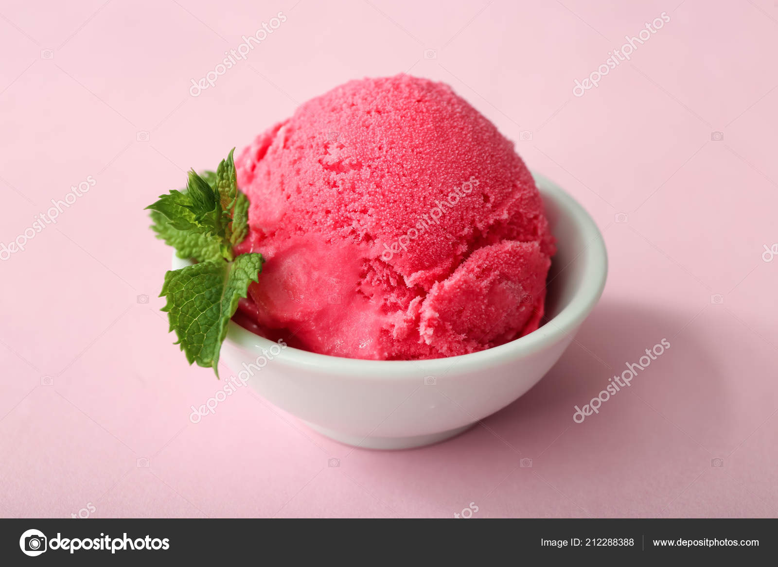Bowl Delicious Strawberry Ice Cream Color Background Stock Photo by ©serezniy 212288388