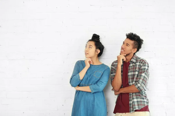 Happy Interracial Couple Empty Room Moving New House — Stock Photo, Image