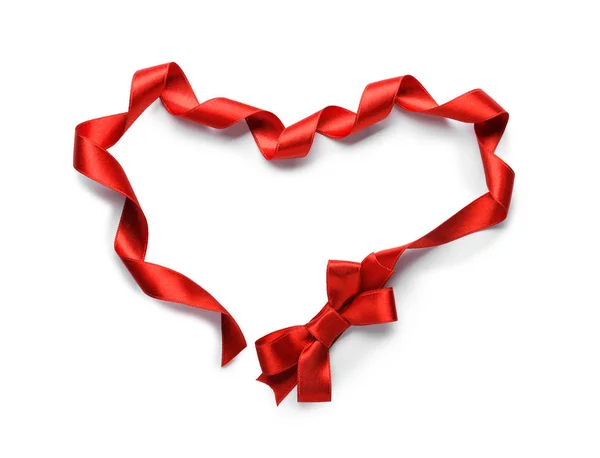 Coração Feito Fita Vermelha Sobre Fundo Branco — Fotografia de Stock
