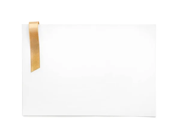 Простая Бумажная Карточка Золотой Лентой Белом Фоне — стоковое фото
