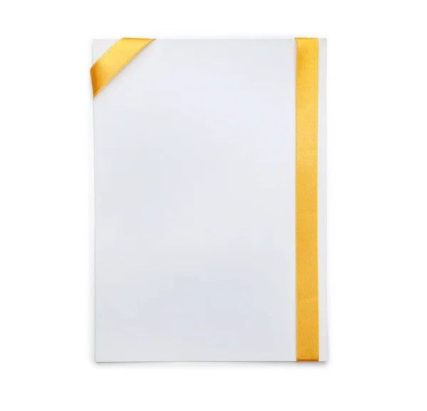 Prázdný Papír Karta Žluté Stužky Bílém Pozadí — Stock fotografie