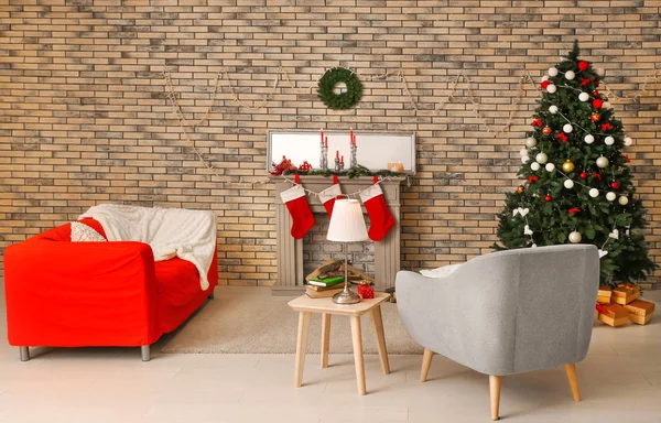 Stylish Interior Room Beautiful Christmas Fir Tree Decorative Fireplace — Stock Photo, Image